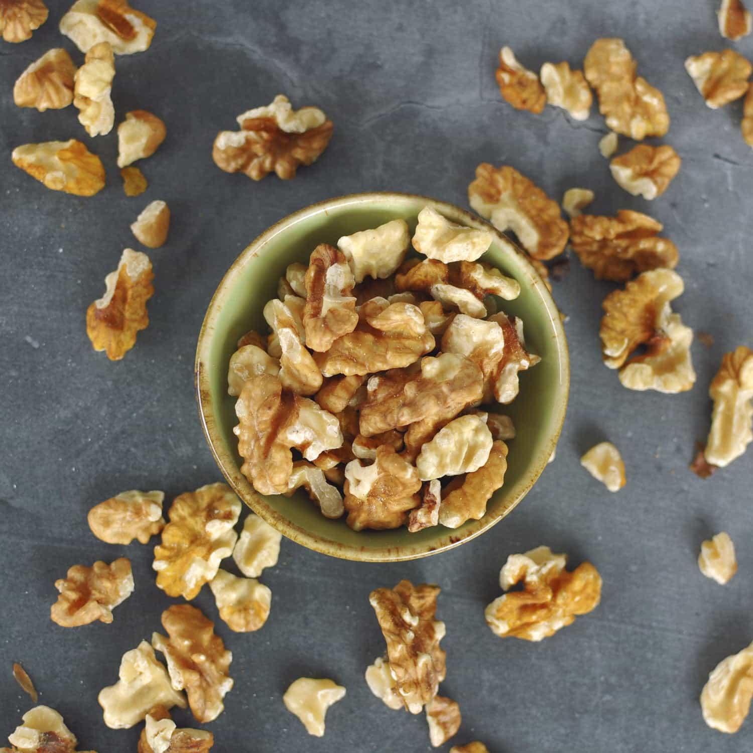 Bio Walnüsse in Vierteln