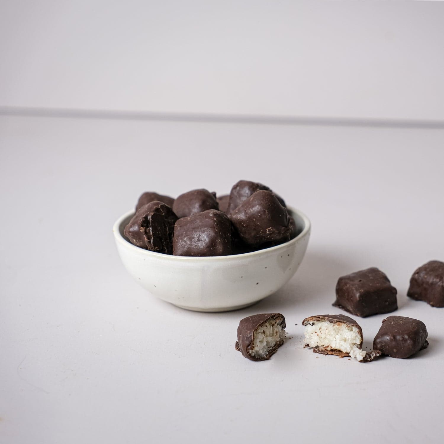 Bio Kokos-Bites mit Zartbitterschokolade