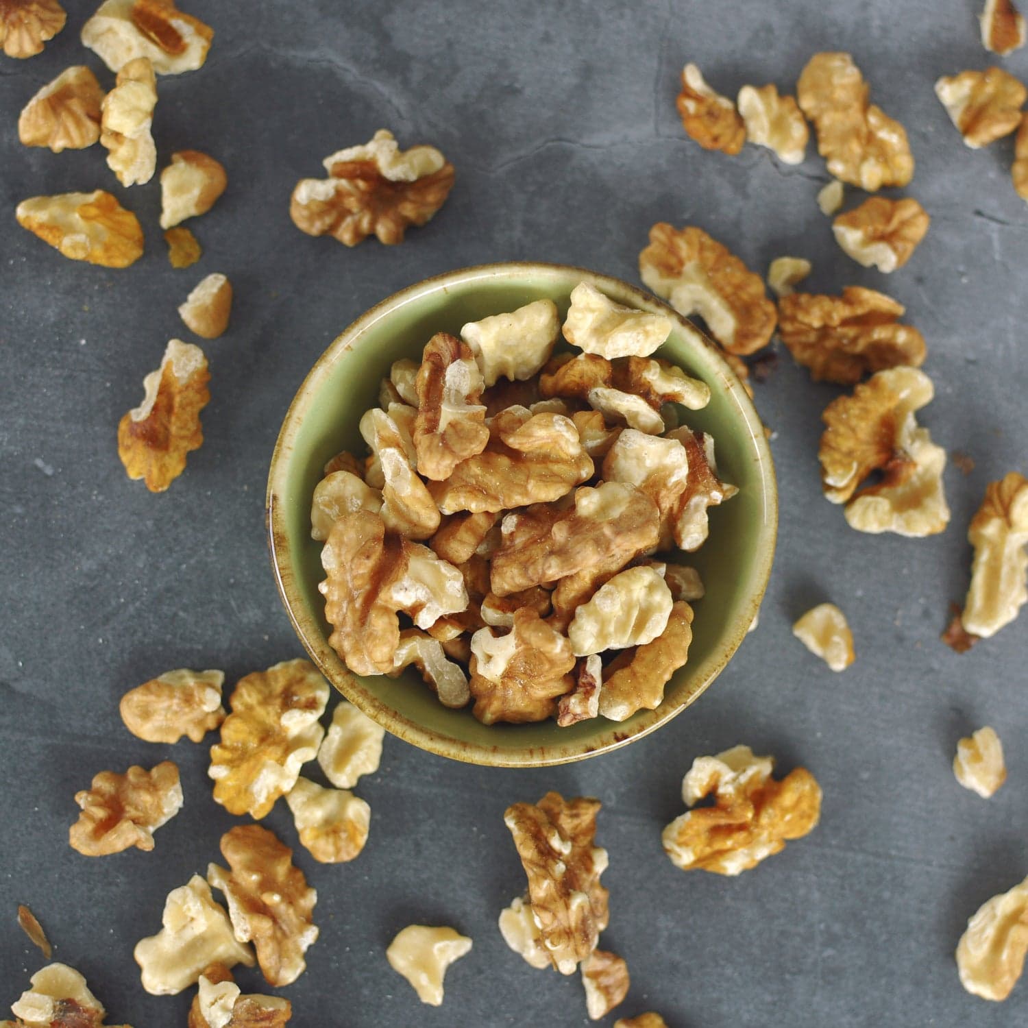 Bio Walnüsse in Vierteln