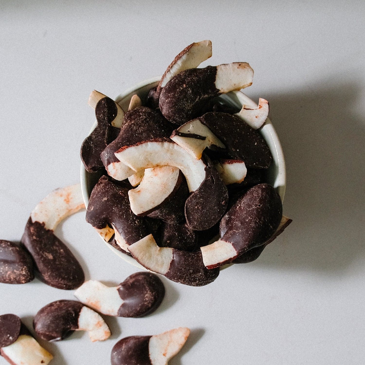 Bio Kokosstücke schokoliert