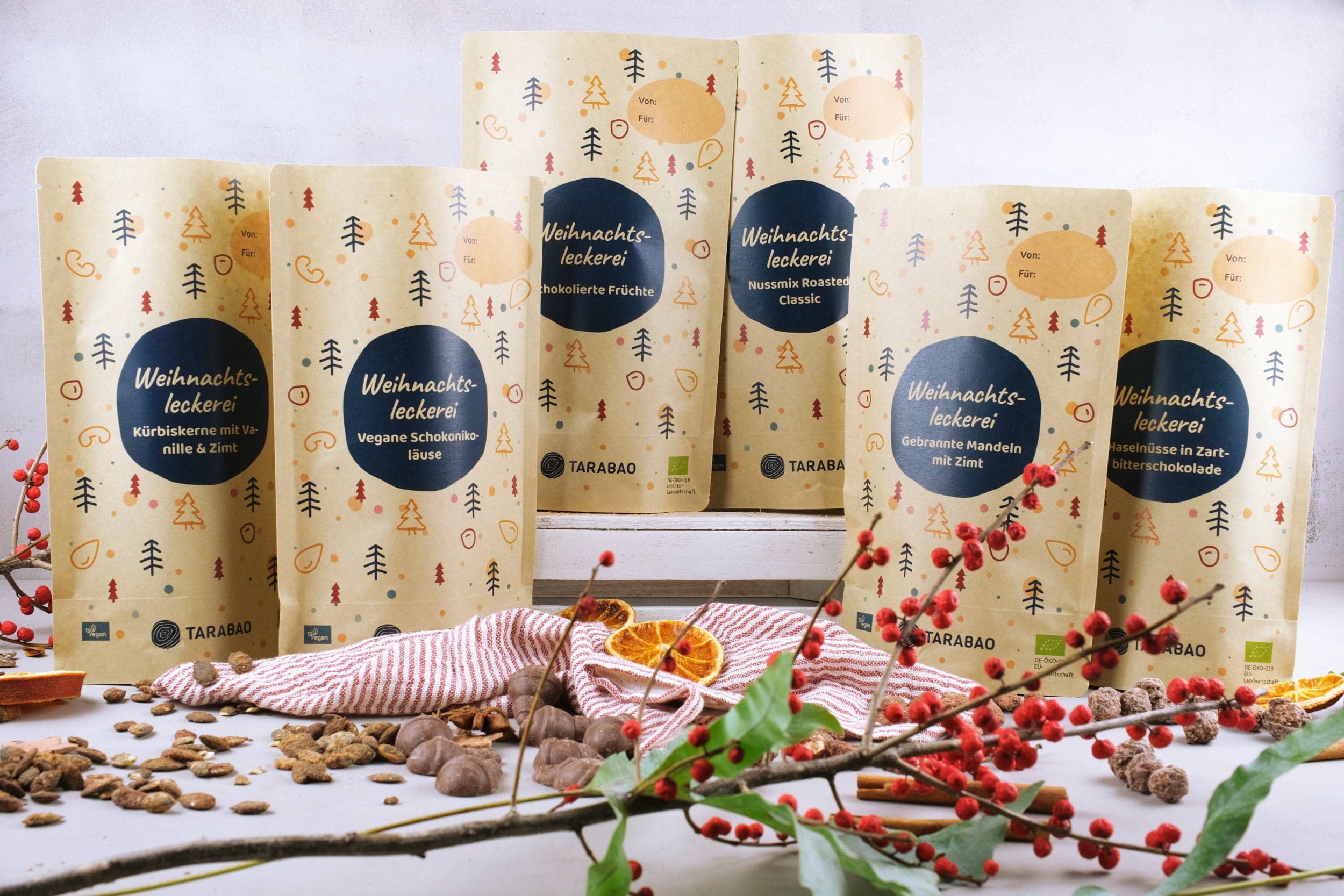 Bio Schoko-Herzen aus veganer heller Schokolade mit 42 % Kakaoanteil